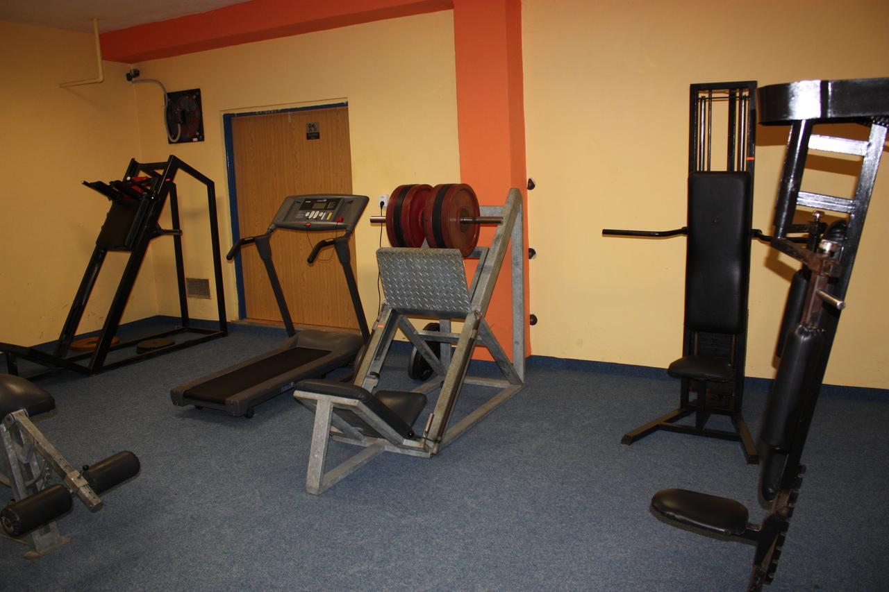 Sporthotel Bk Pod Lipou رودنيتسي ناد لابيم المظهر الخارجي الصورة