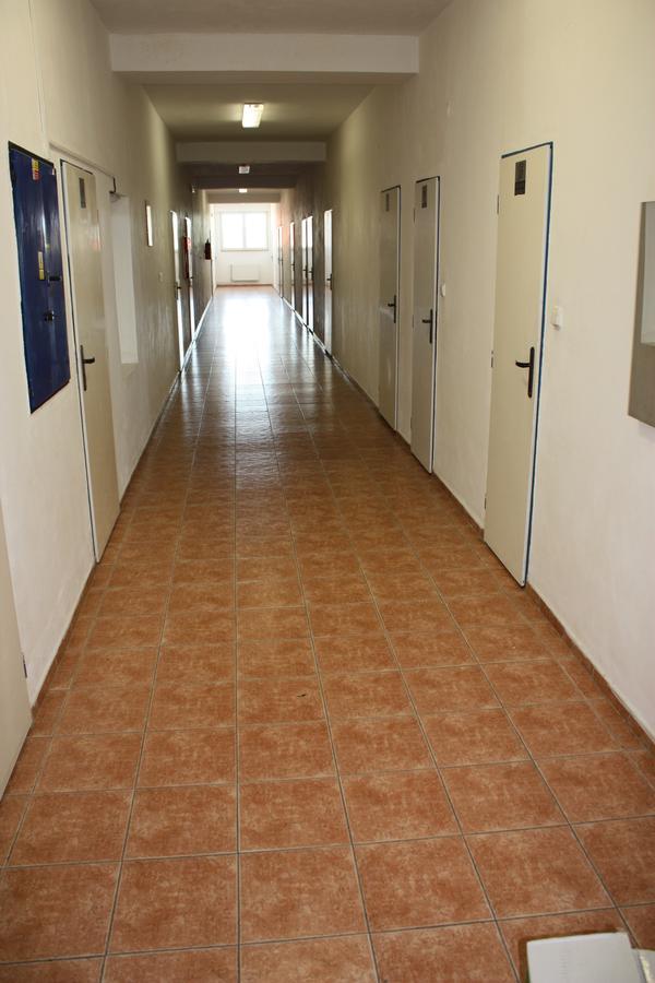 Sporthotel Bk Pod Lipou رودنيتسي ناد لابيم المظهر الخارجي الصورة